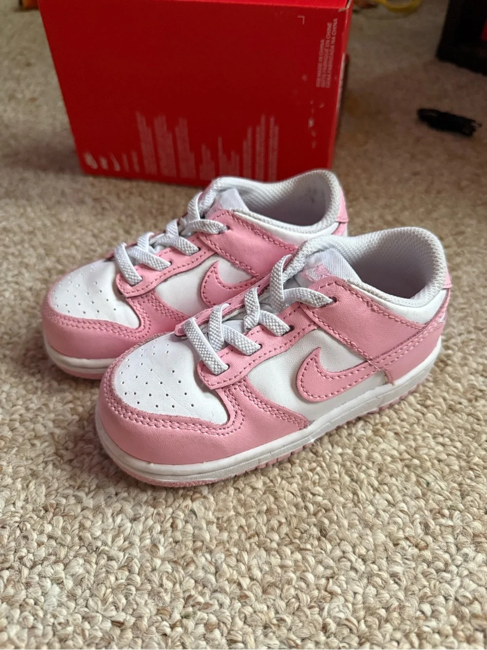 Nike cute low